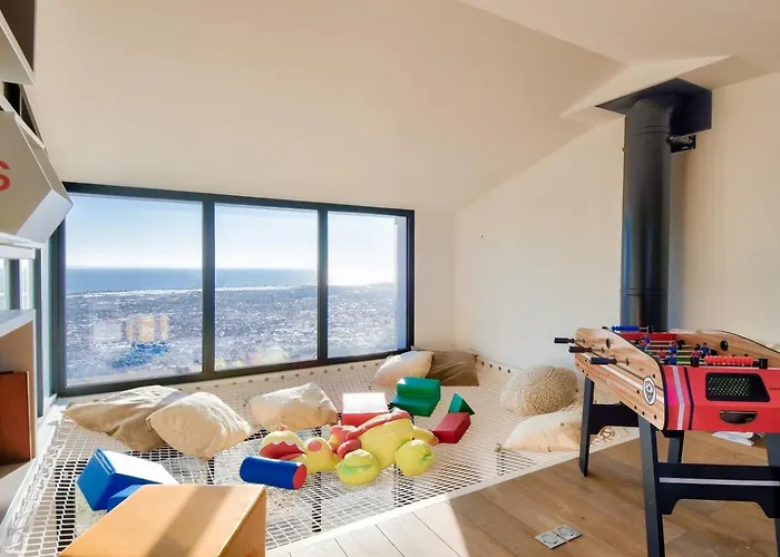 6 Adultes Et 2 Enfants - Piscine Et Acces Direct *